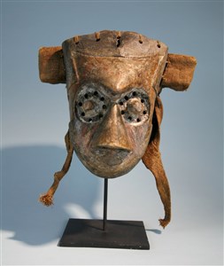 Image description is not available for 2010.052